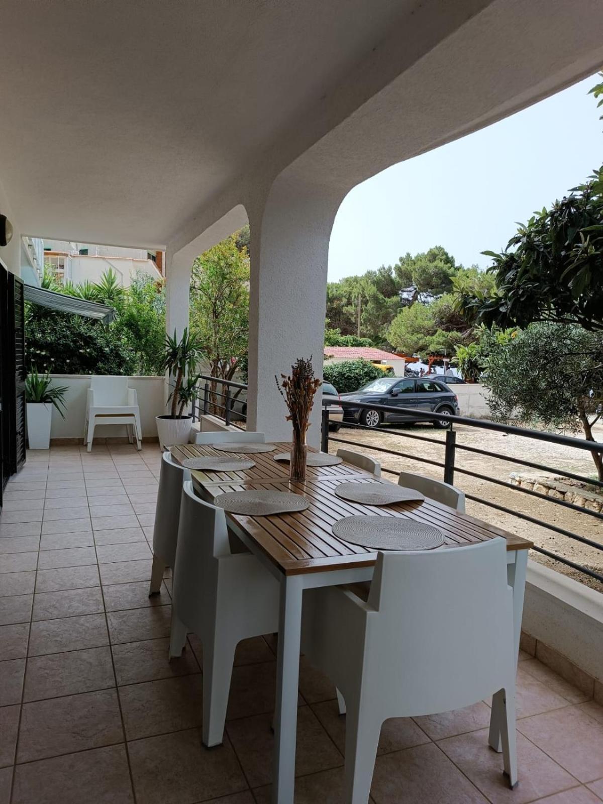 Legin Appartement Živogošće Buitenkant foto