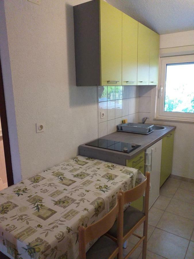 Legin Appartement Živogošće Buitenkant foto